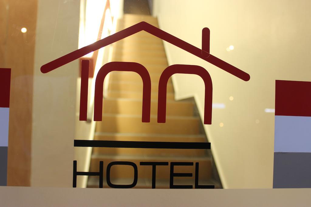 Inn Hotel Teluk Intan Extérieur photo